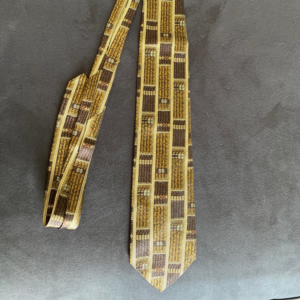 Robert Talbott Best of Class Cigar image 100% silk necktie Fast/ Free Shipping
